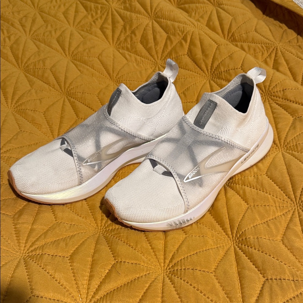 Brooks White Slip-On Knit Sneakers